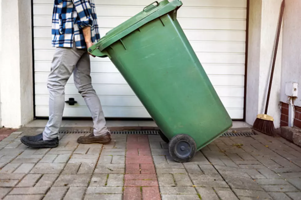 11 Items That You Cannot Throw In The Trash In North Carolina